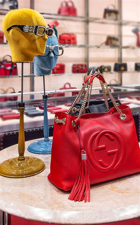 gucci uk outlet sale|gucci bicester village outlet online.